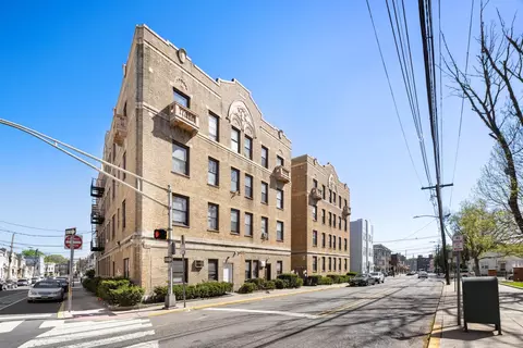 144 Old Bergen Rd #A5, Jersey City, NJ 07305