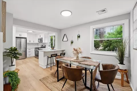 8 Saddlewood Ct, Jersey City, NJ 07302