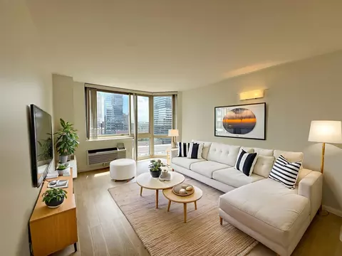 20 2nd St #2001, Jersey City, NJ 07302