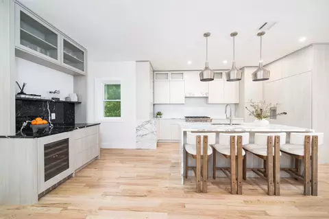 90 Monroe St #2, Hoboken, NJ 07030