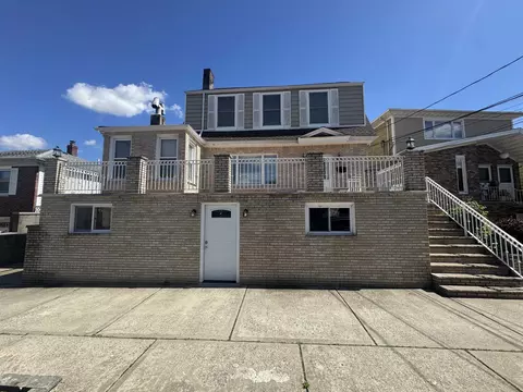 79 W 48th St, Bayonne, NJ 07002
