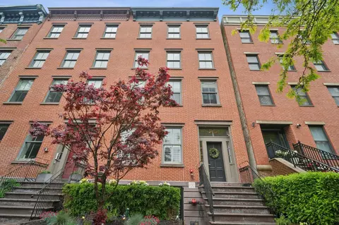 72 Essex St #1, Jersey City, NJ 07302