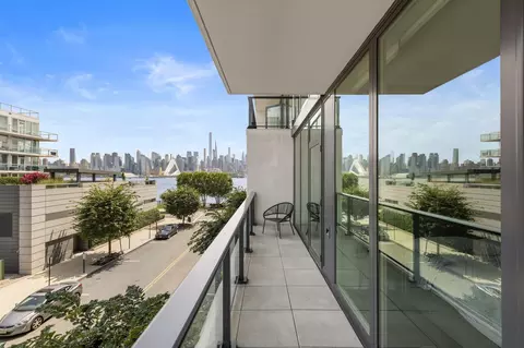 1200 Avenue At Port Imperial #305, Weehawken, NJ 07086