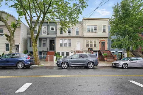 306 Princeton Ave, Jersey City, NJ 07305