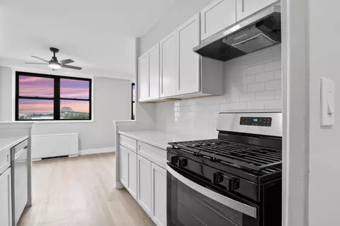 1225 Kennedy Blvd #5A, Bayonne, NJ 07002