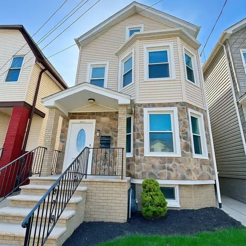 276 5th Ave, Paterson, NJ 07524