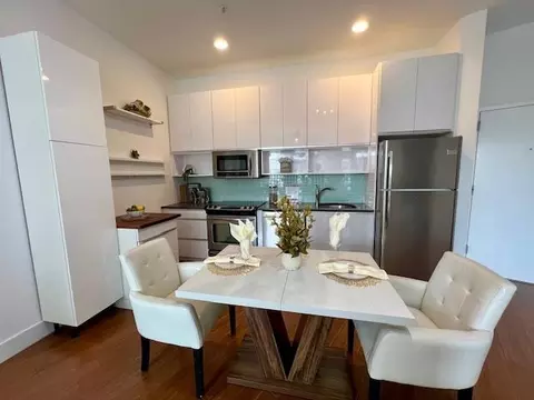 217 Newark Ave #301, Jersey City, NJ 07302
