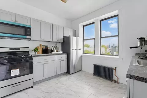 1204 Central Ave #4C, Union City, NJ 07087