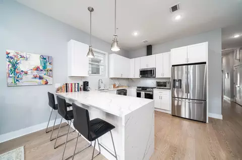 84 Ferry St #2, Jersey City, NJ 07307