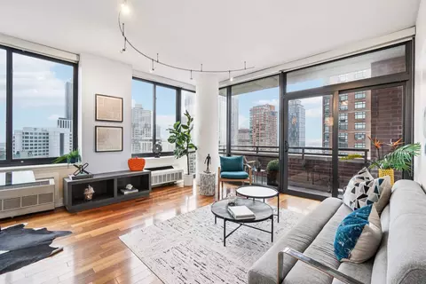 389 Washington St #21A, Jersey City, NJ 07302