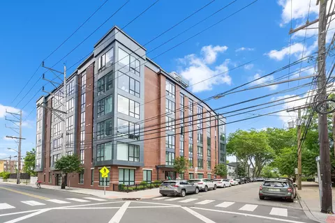 348 Baldwin Ave #303, Jersey City, NJ 07306