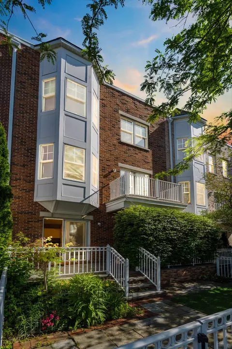 35 Independence Way, Jersey City, NJ 07305