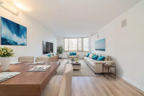 1 2nd St #208, Jersey City, NJ 07302