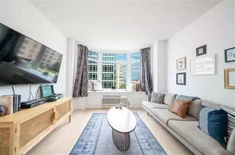 1400 Hudson St #724, Hoboken, NJ 07030