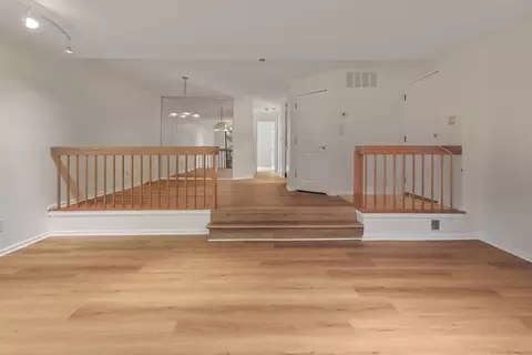 445 Dunlin Plz #445, Secaucus, NJ 07094