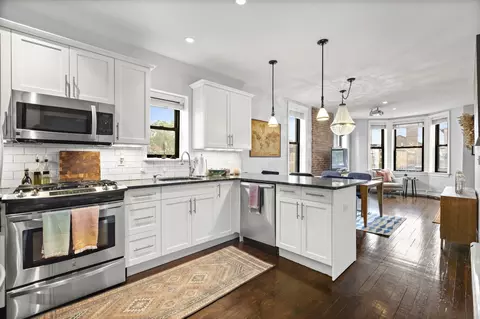 338 Bloomfield St #3, Hoboken, NJ 07030