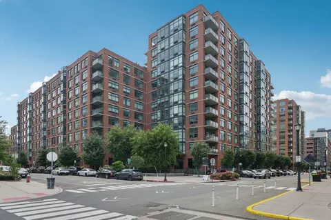 1400 Hudson St #418, Hoboken, NJ 07030