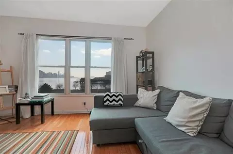 330 The Promenade, Edgewater, NJ 07020