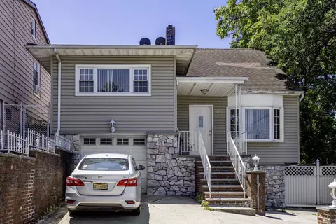 1703 81st St, North Bergen, NJ 07047