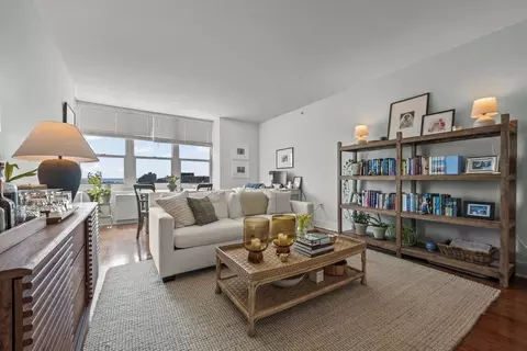 88 Morgan St #2207, Jersey City, NJ 07302