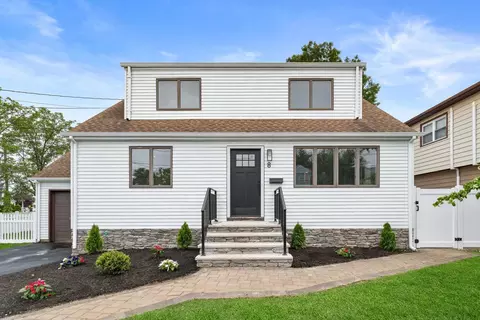 8 Marianne Ter, Secaucus, NJ 07094