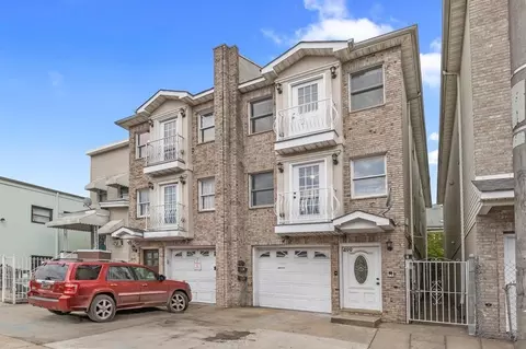 499 Ocean Ave, Jersey City, NJ 07305
