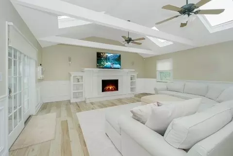 122 Village Cir E, Paramus, NJ 07652 photo 11
