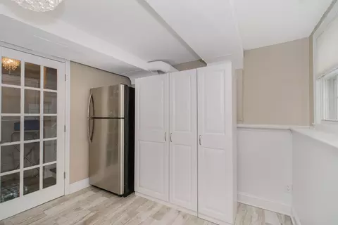 122 Village Cir E, Paramus, NJ 07652 photo 32