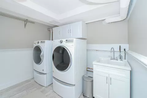 122 Village Cir E, Paramus, NJ 07652 photo 31