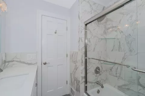 122 Village Cir E, Paramus, NJ 07652 photo 29