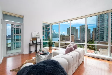 1 Shore Ln #1208, Jersey City, NJ 07310