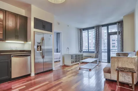 389 Washington St #30C, Jersey City, NJ 07302