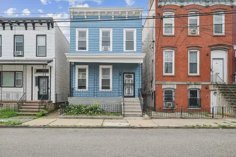 81 Atlantic St, Jersey City, NJ 07304