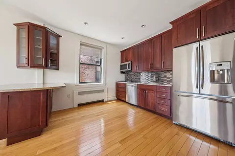 108 Palisade Ave #C1, Jersey City, NJ 07306