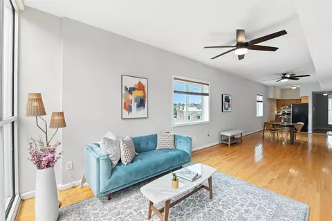 200 Paterson Plank Rd #401, Union City, NJ 07087