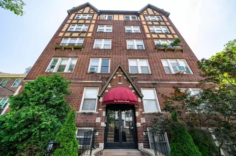 149 Bentley Ave #C4, Jersey City, NJ 07304