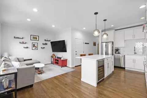 509 Willow Ave #2, Hoboken, NJ 07030