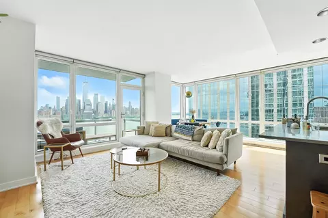 2 2nd St #2405, Jersey City, NJ 07302
