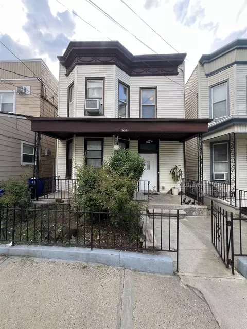 7403 2nd Ave, North Bergen, NJ 07047