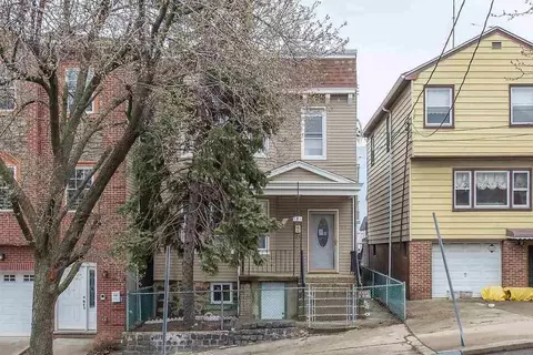 50 Spruce St, Jersey City, NJ 07306