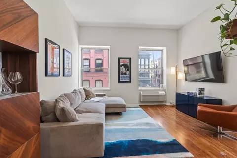 222 Grand St #2E, Hoboken, NJ 07030