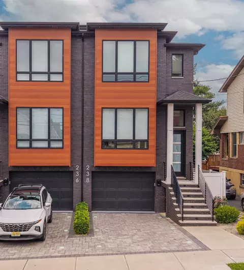 238 Jersey Ave, Cliffside Park, NJ 07010