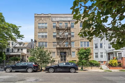 42 Prospect St #1C, Jersey City, NJ 07307