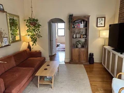 701 Bloomfield St #2, Hoboken, NJ 07030