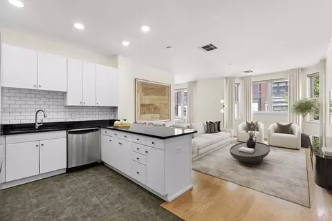 1200 Grand St #418, Hoboken, NJ 07030