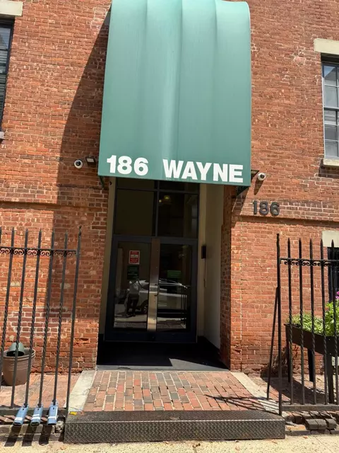 186 Wayne St # 326D, Jersey City, NJ 07302