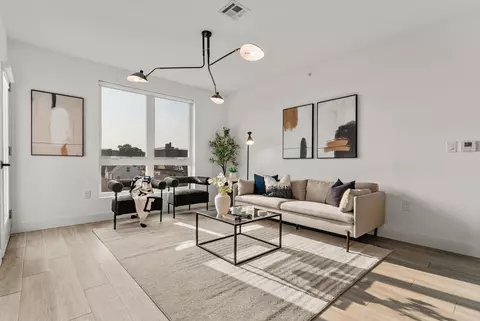 117 W 2nd St #403, Bayonne, NJ 07002