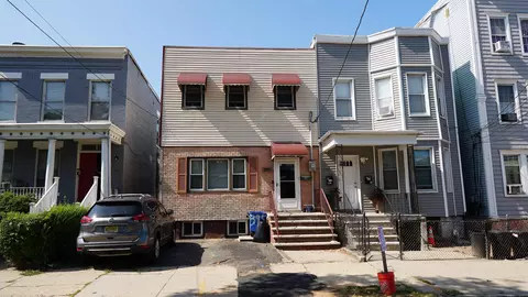 395 Union St, Jersey City, NJ 07304