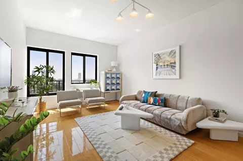 205 10th St #9S, Jersey City, NJ 07302