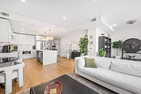 318 Madison St #3, Hoboken, NJ 07030